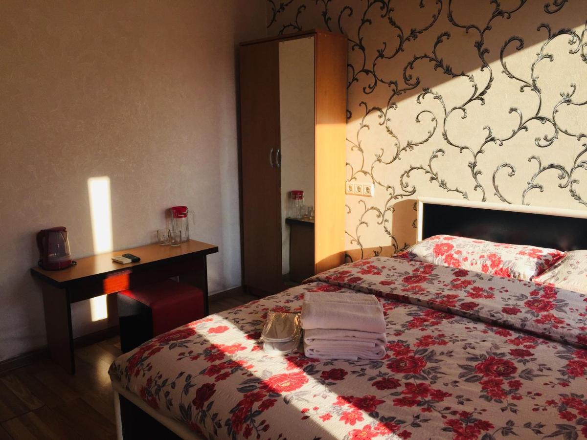 Visit Hotel Tbilisi Exterior photo